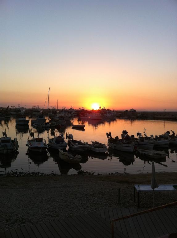 Residence Sicilia Mare- Casa Vacanza Scoglitti Bilik gambar